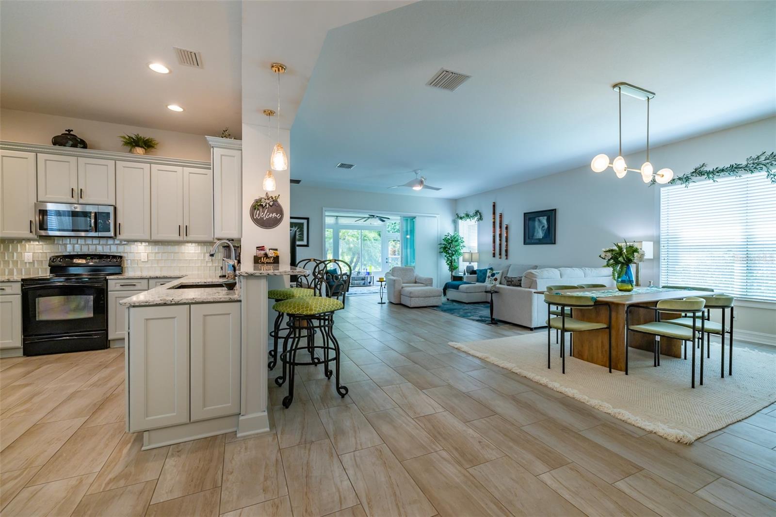 15818 COBBLE MILL DR — photo 15