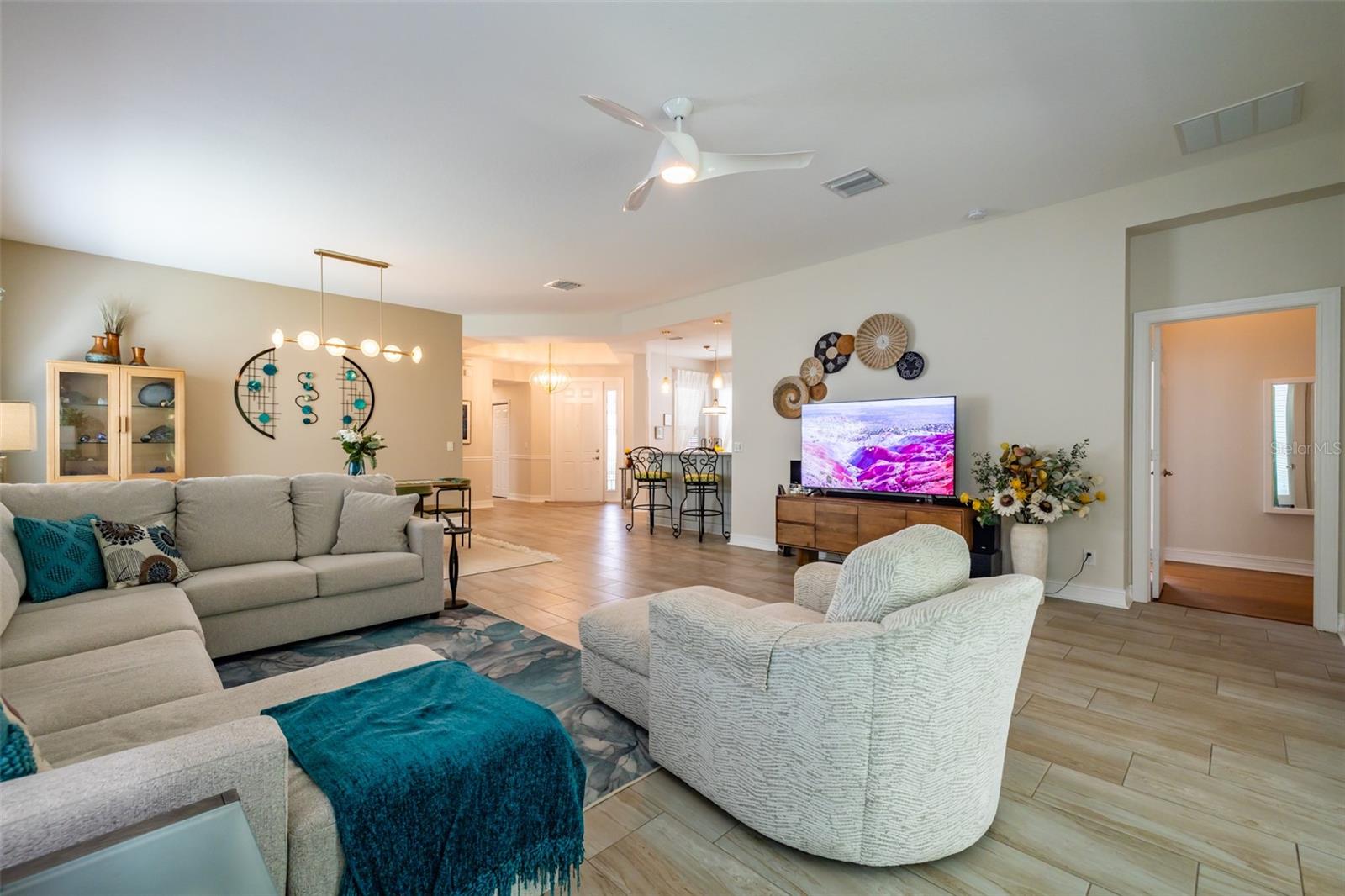 15818 COBBLE MILL DR — photo 24
