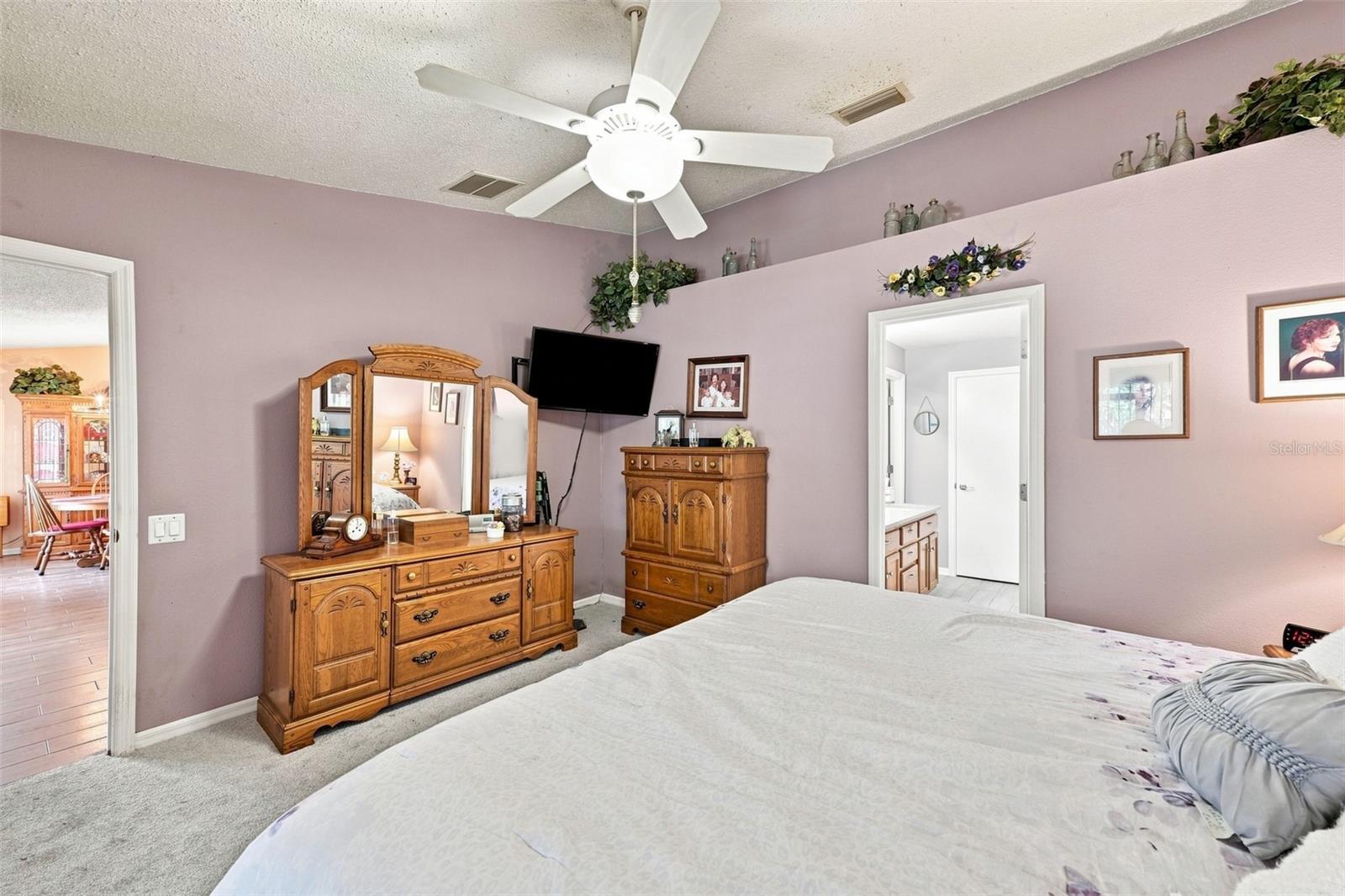 207 LAKEWAY LN — photo 21