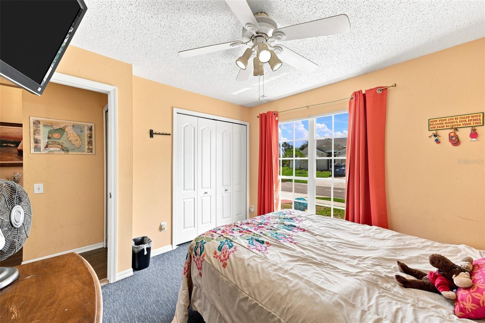 207 LAKEWAY LN — photo 25