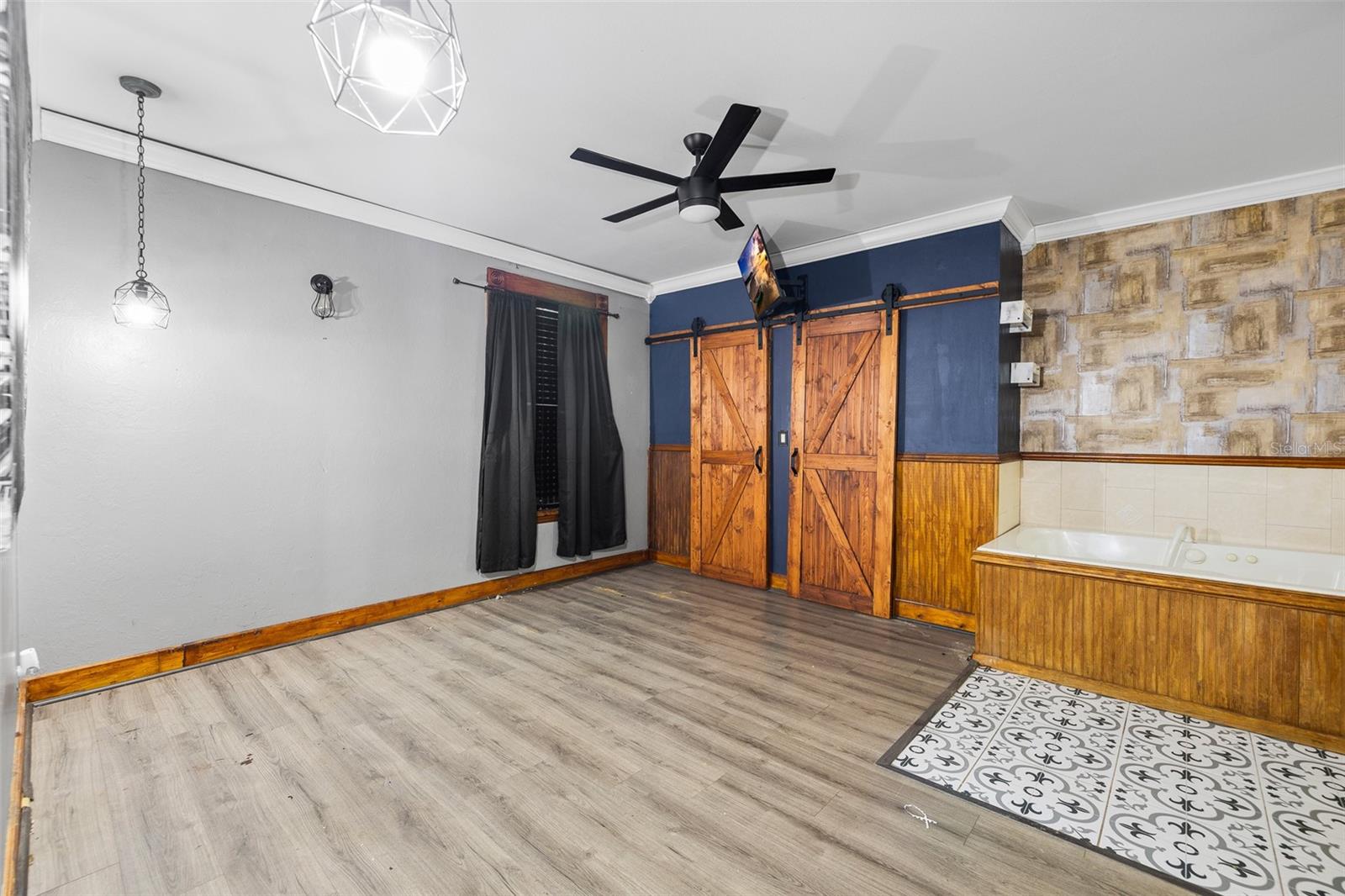 7203 N NAVIN AVE — photo 14