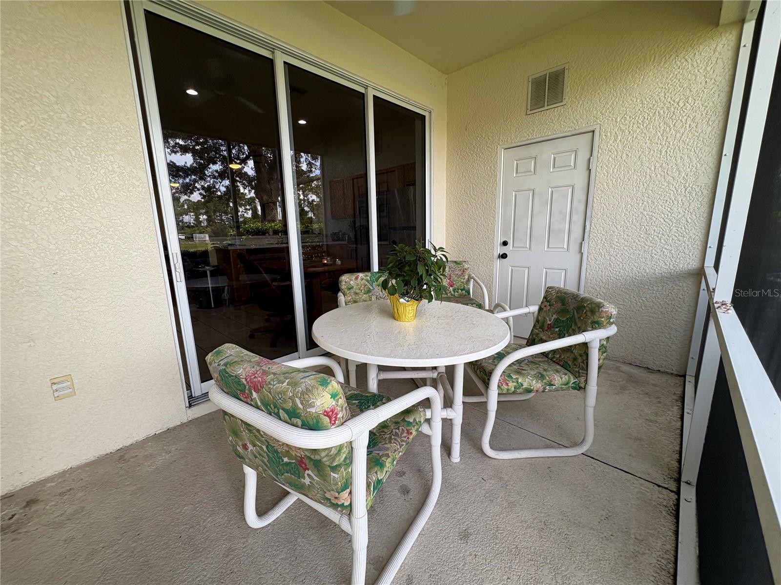 2269 MULBERRY LN — photo 20