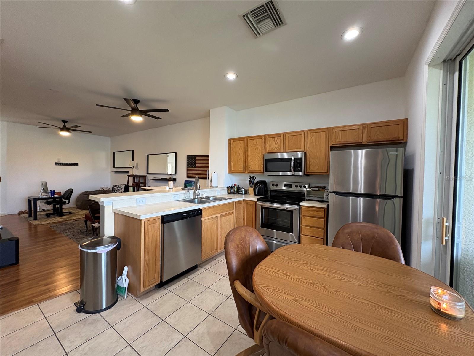 2269 MULBERRY LN — photo 6