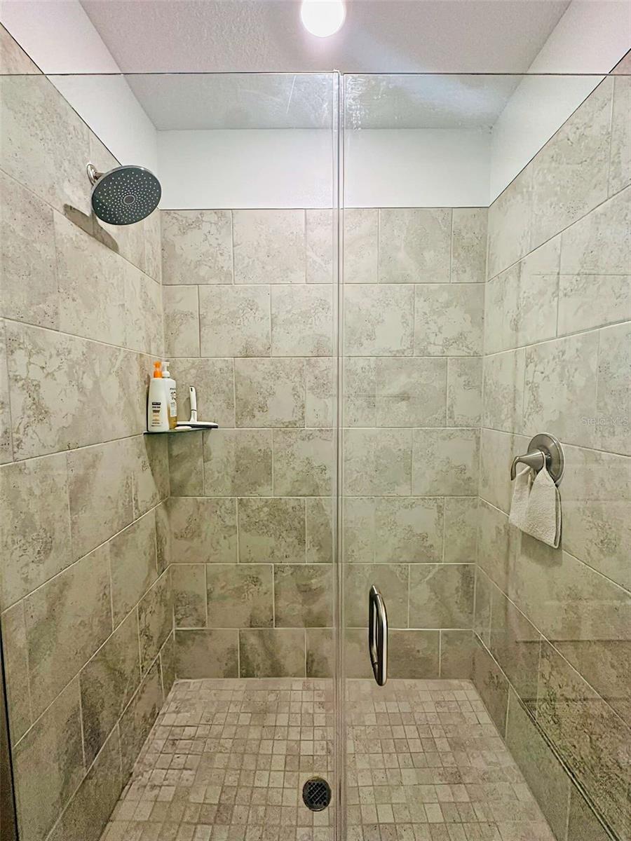 16660 SHELL BAY DR — photo 37