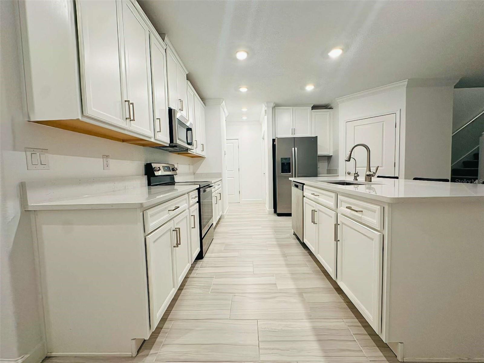 16660 SHELL BAY DR — photo 9