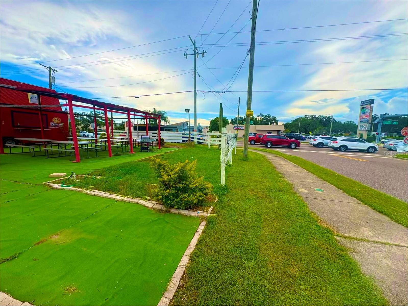 5521 HANLEY RD — photo 46