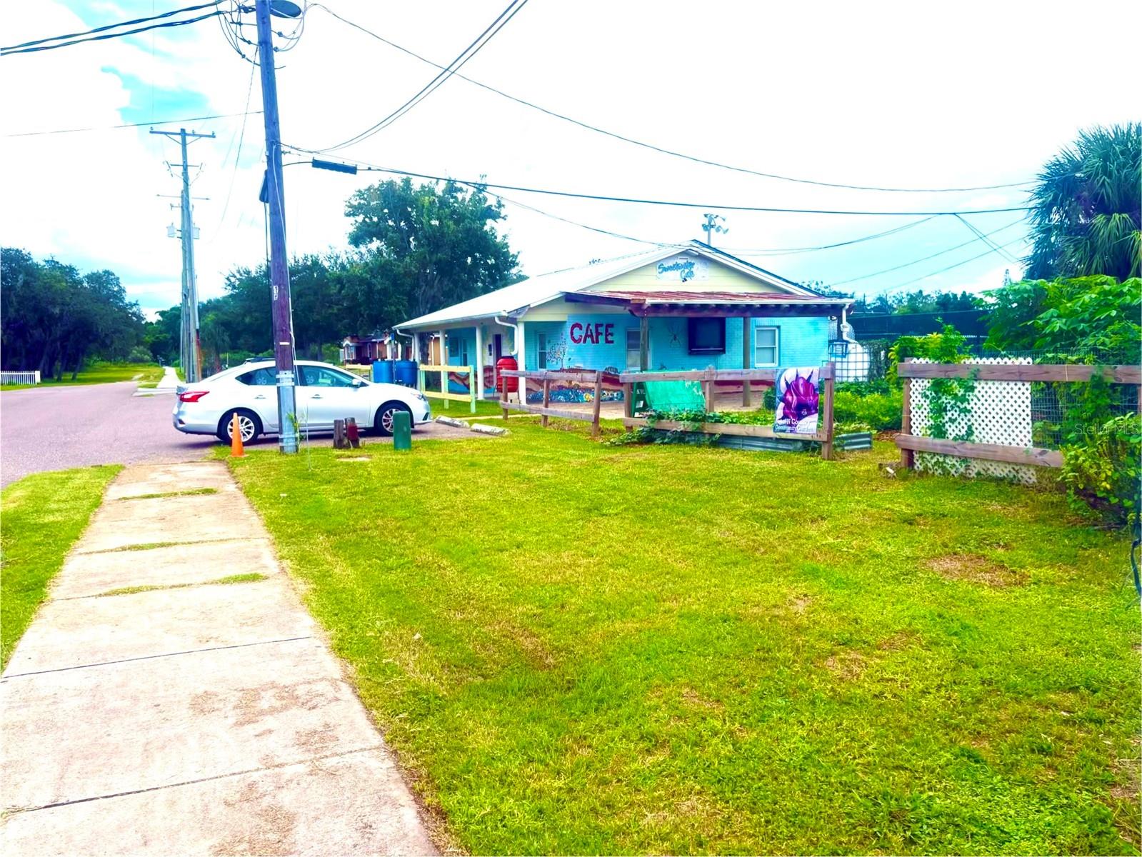 5521 HANLEY RD — photo 44