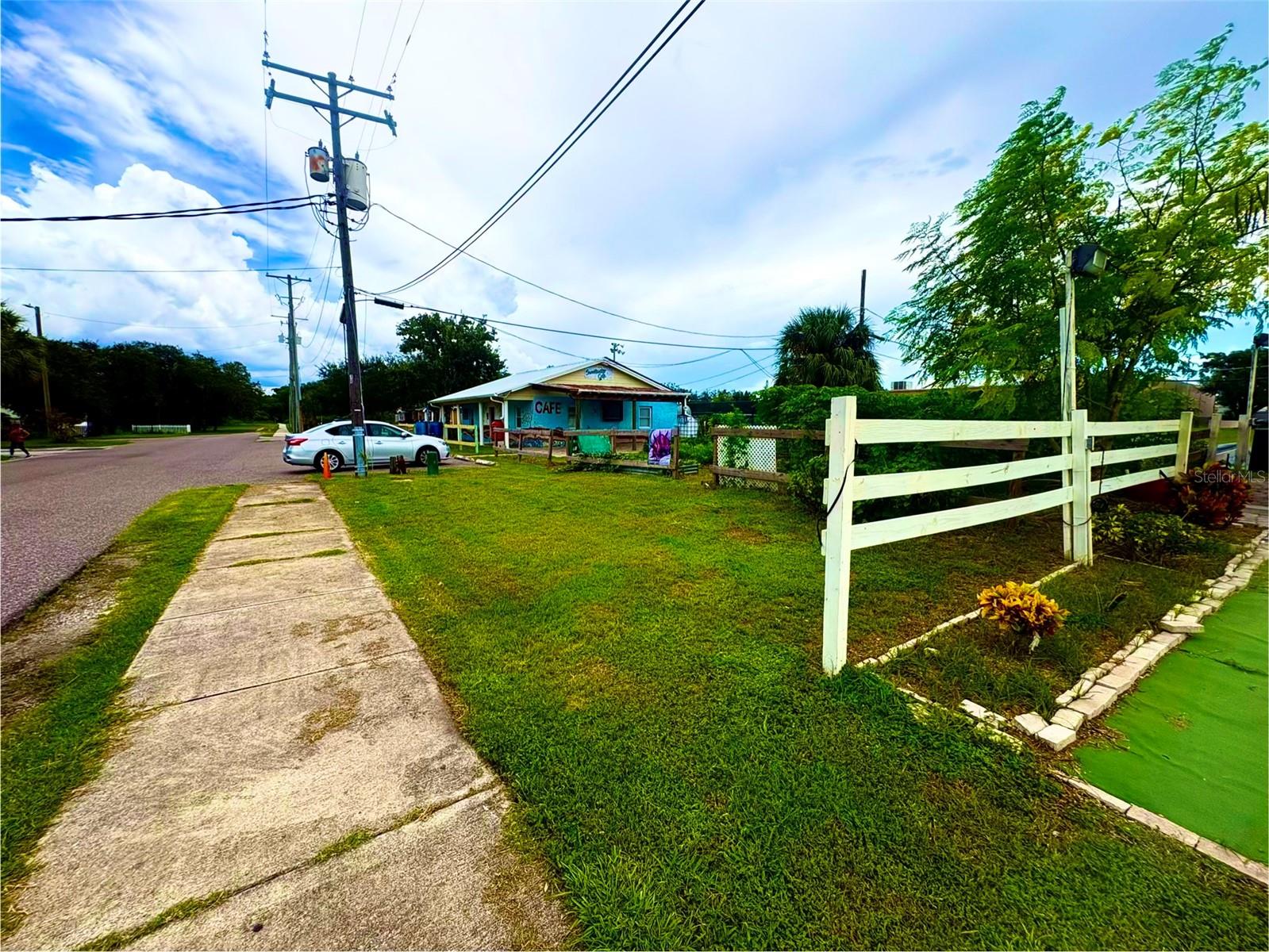 5521 HANLEY RD — photo 45