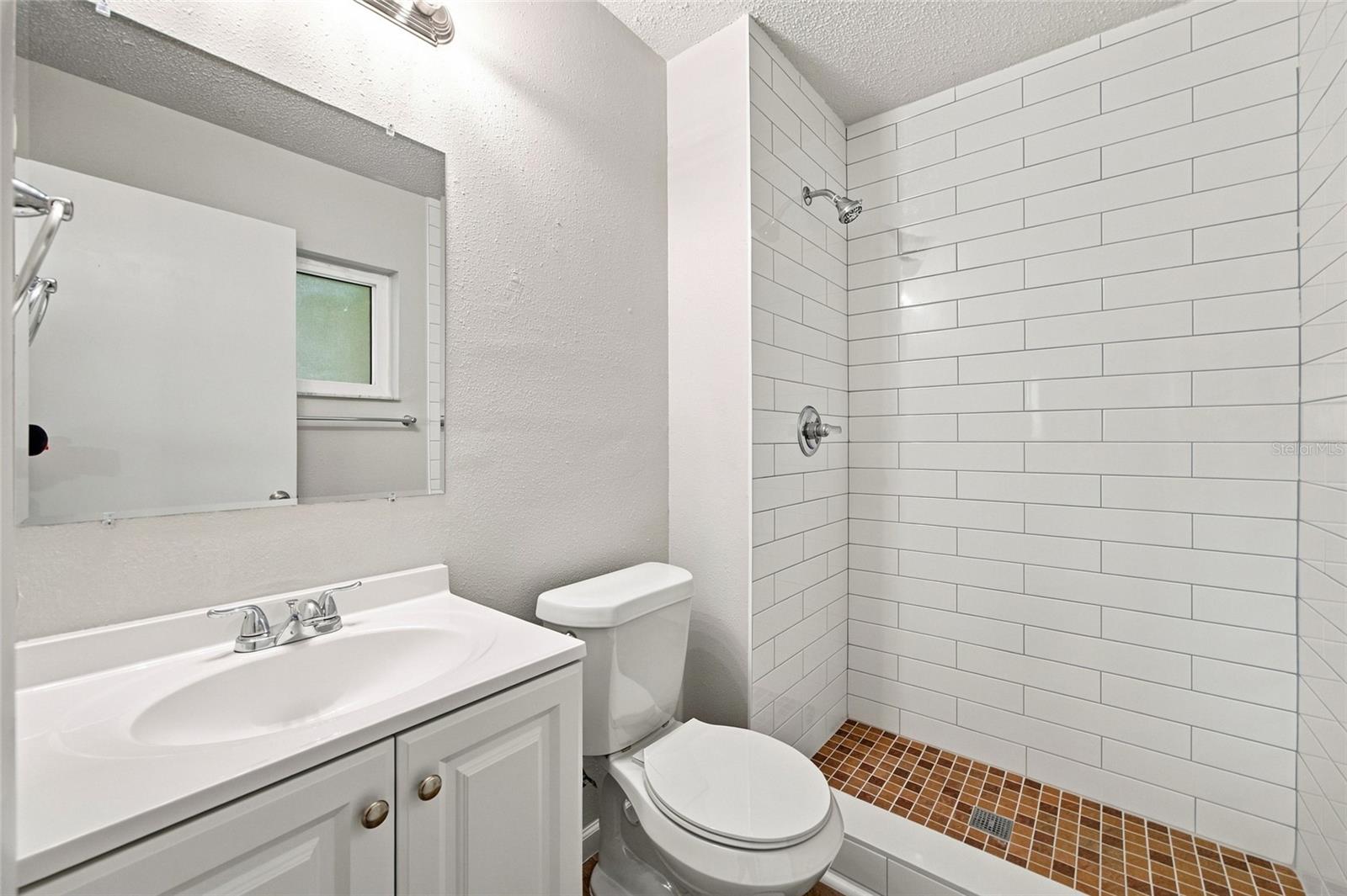 7651 ROHUNA DR — photo 14