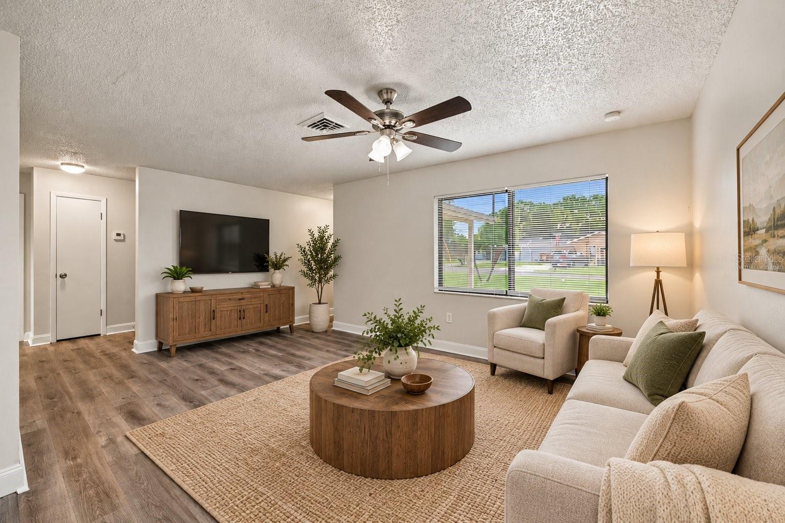 7651 ROHUNA DR — photo 3
