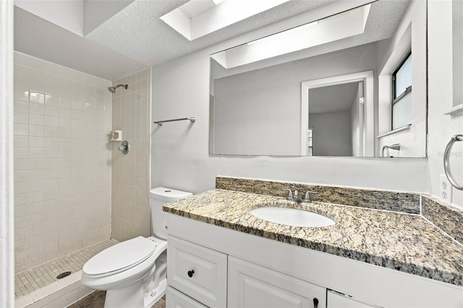 7902 ROYAL STEWART DR — photo 10