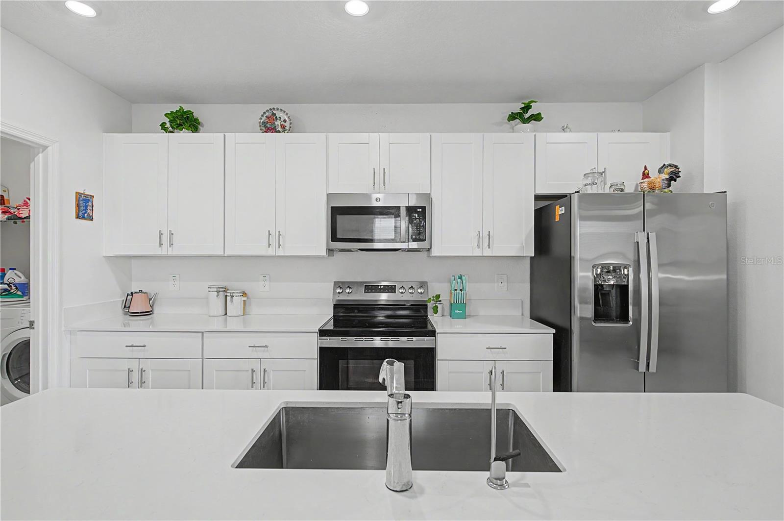 3640 NATURAL TRACE ST — photo 7