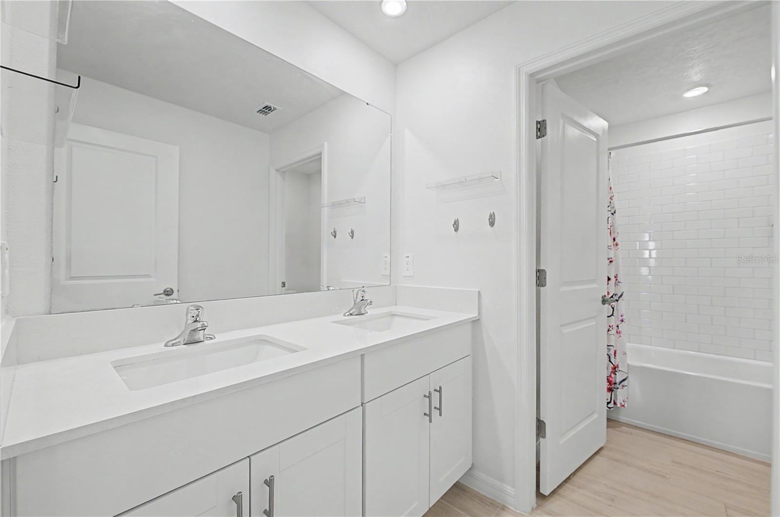 3640 NATURAL TRACE ST — photo 27