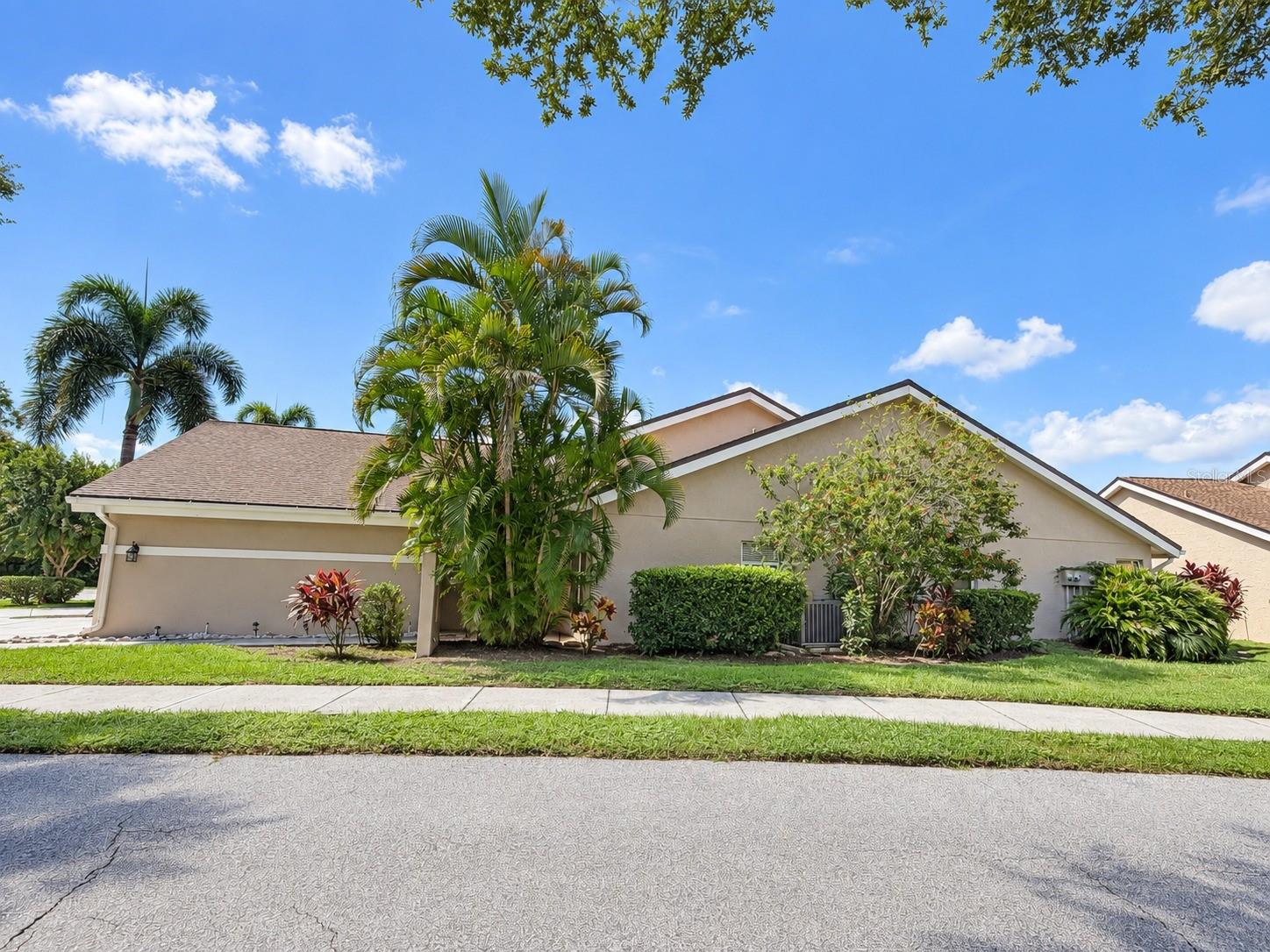 5706 MONTE ROSSO RD — photo 2