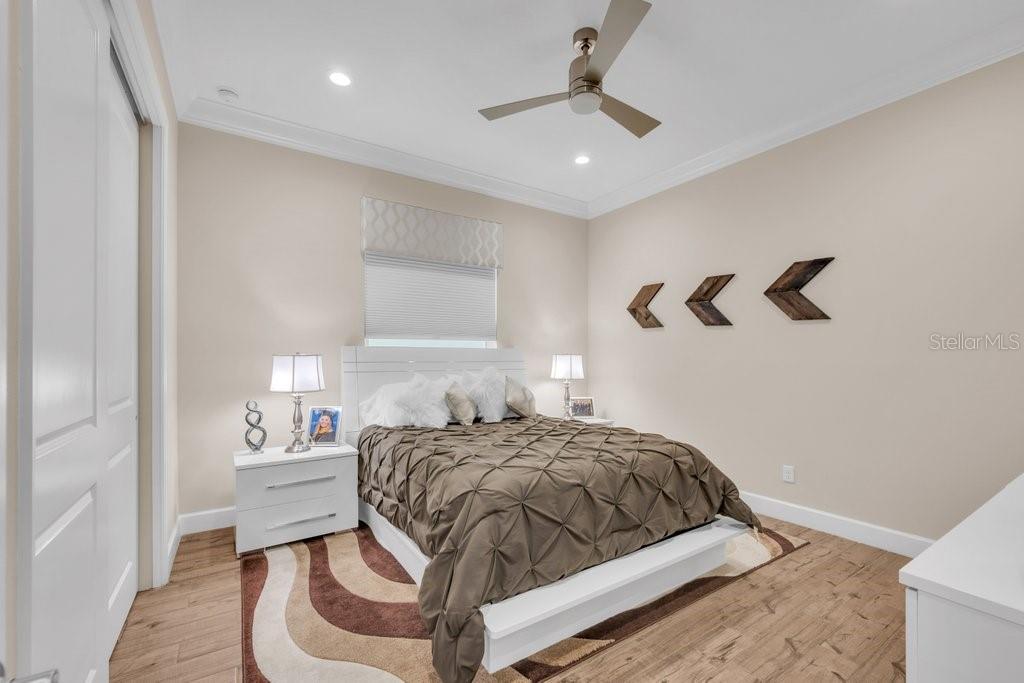 4906 PAMPLONA CT — photo 30