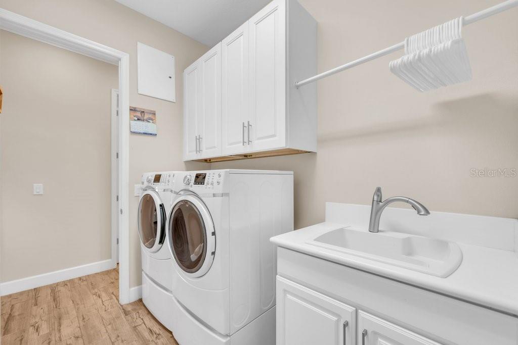 4906 PAMPLONA CT — photo 33