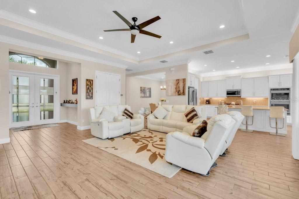 4906 PAMPLONA CT — photo 11