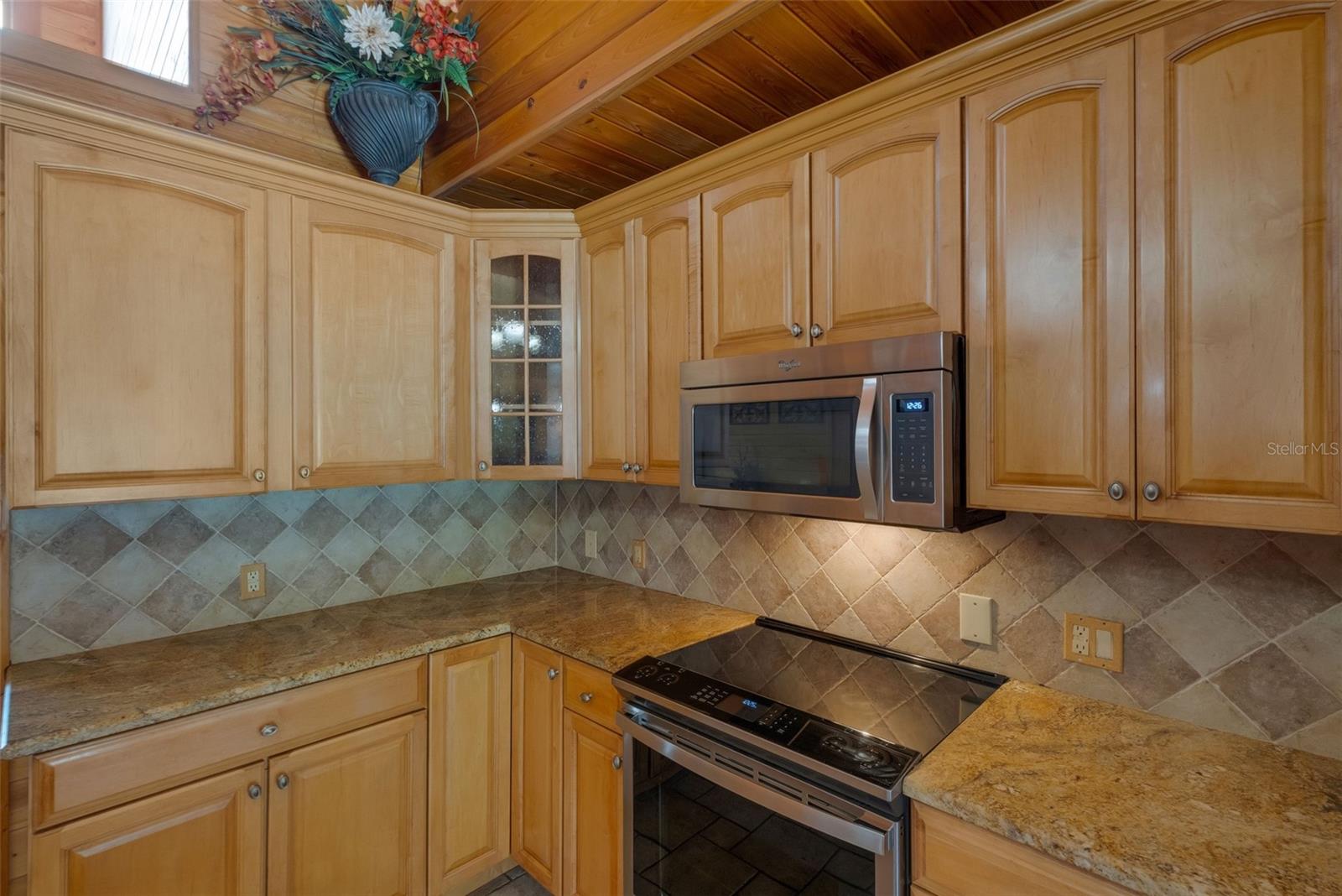 39730 CARLTON RD — photo 16