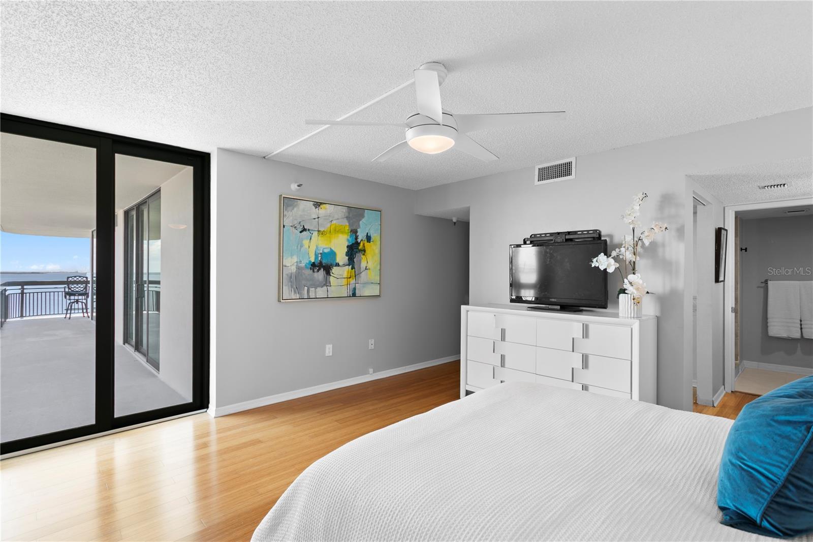 2413 BAYSHORE BLVD #1605 — photo 35