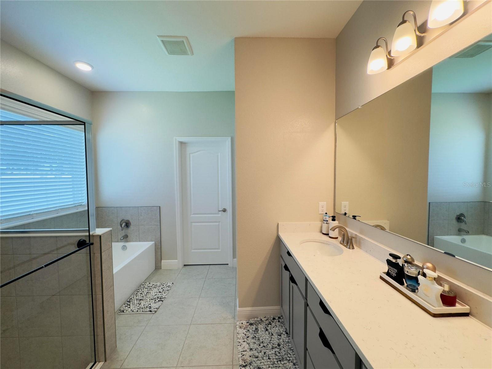 11753 JUNE BRIAR LOOP — photo 18
