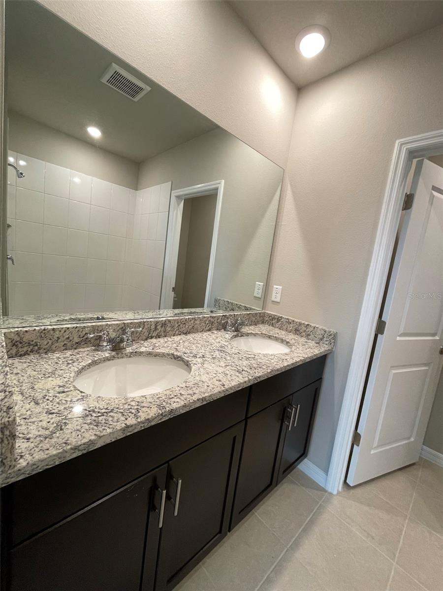 3158 FRESNO PL — photo 15