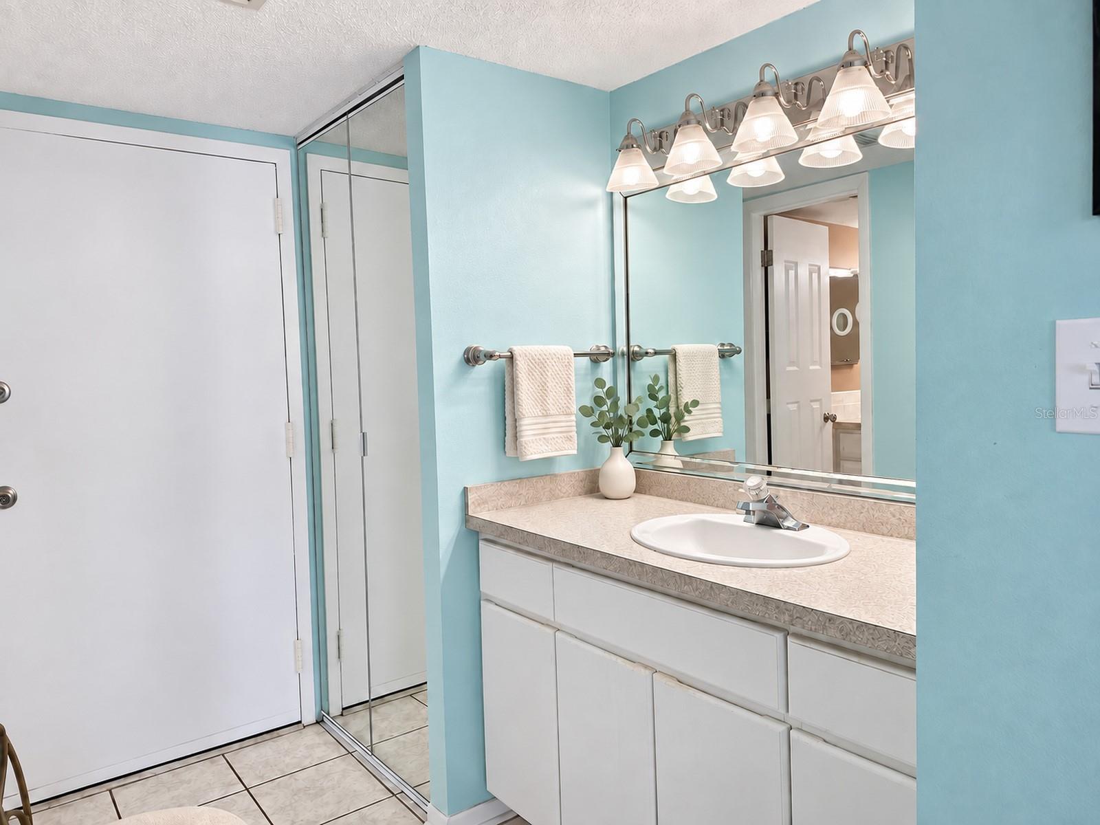 440 S GULFVIEW BLVD #1501 — photo 33