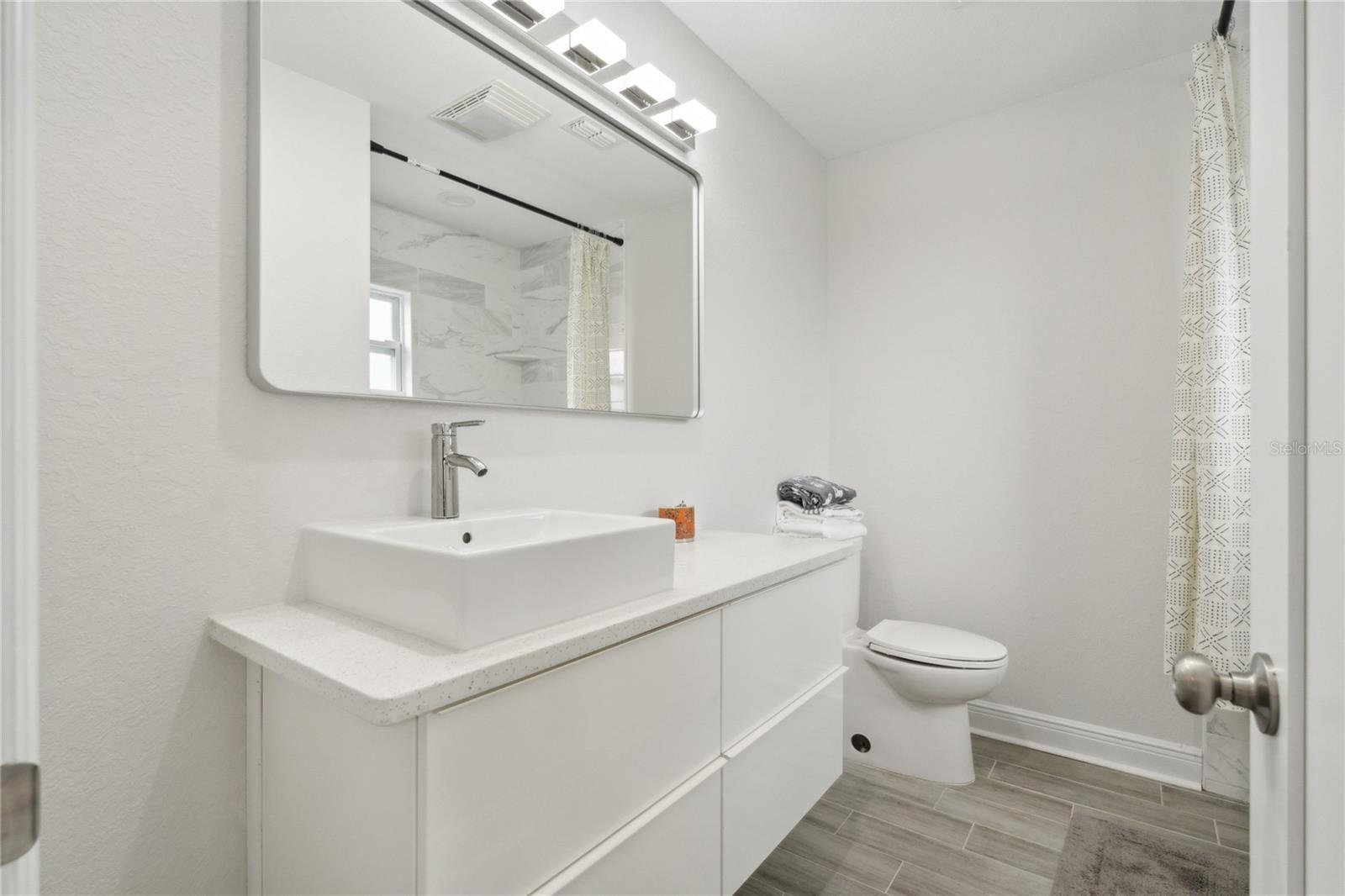 8829 BAY POINTE DR #206 — photo 18