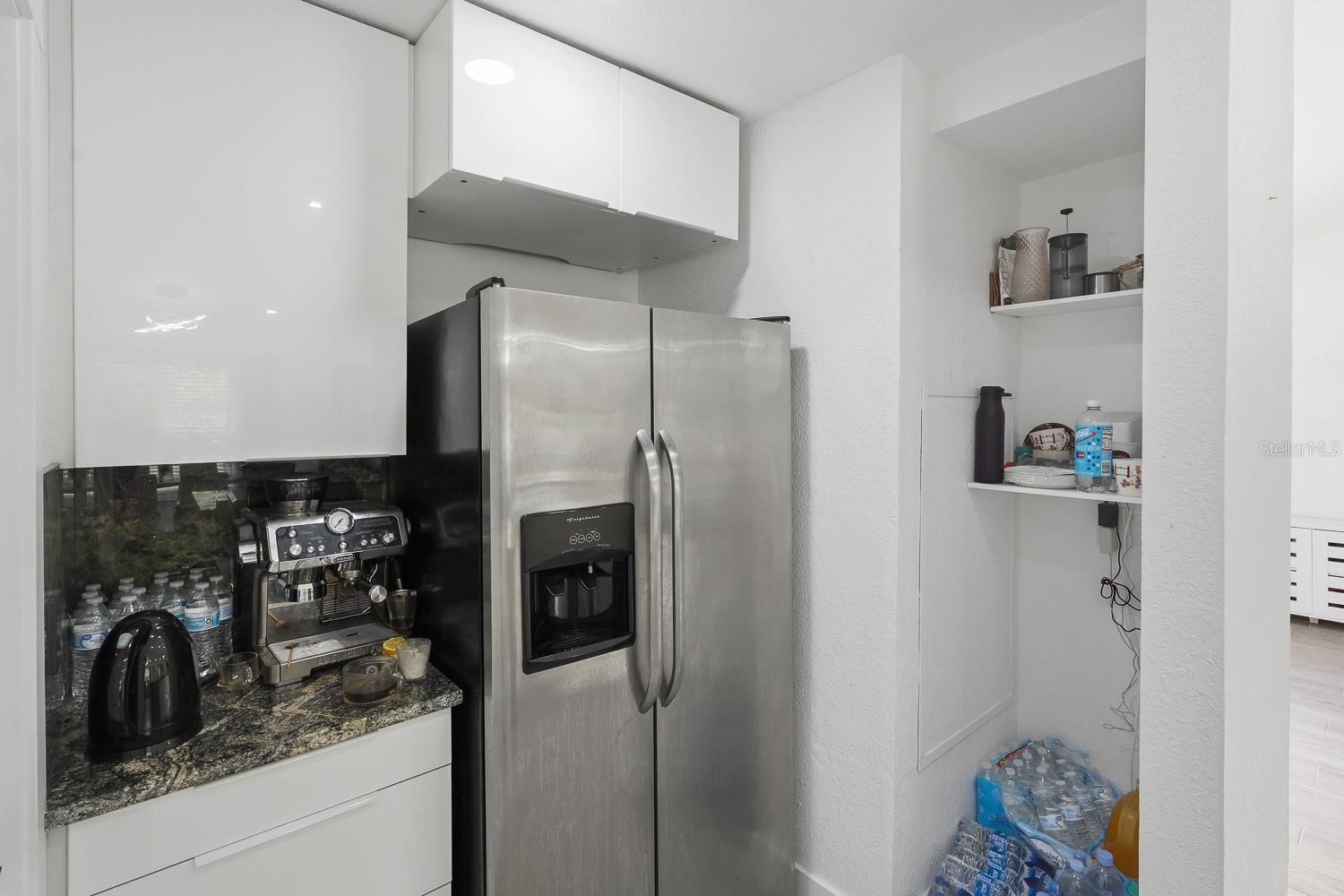 7570 CROCK AVE — photo 20