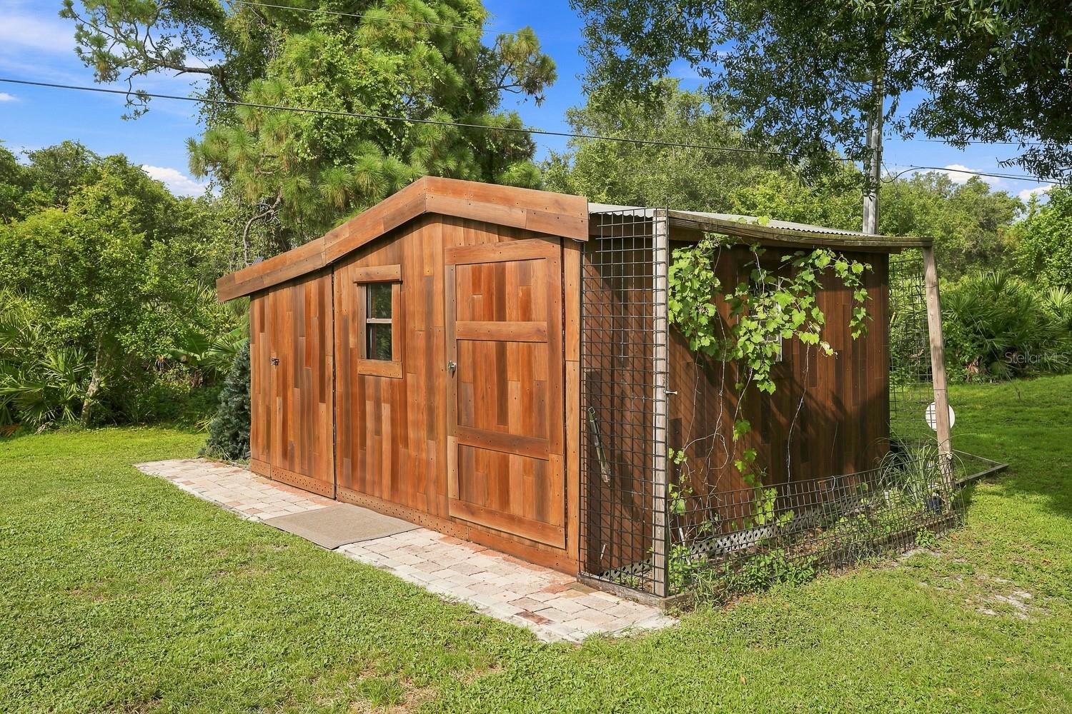 7570 CROCK AVE — photo 49