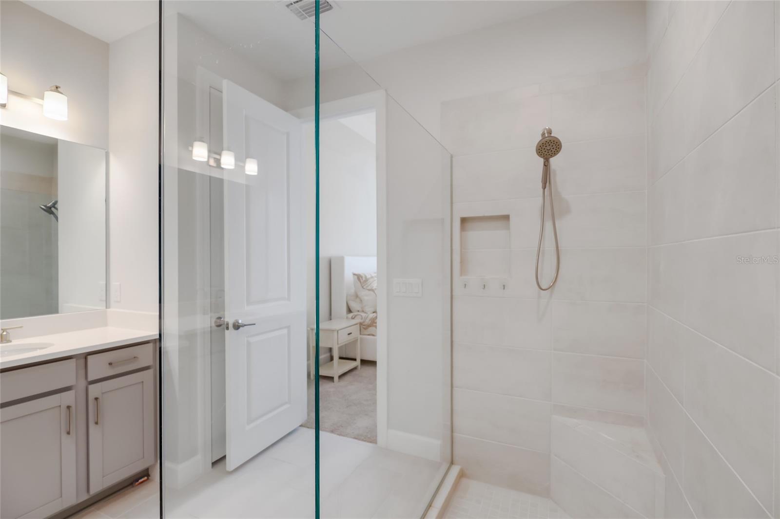 11112 DEVONBRIDGE DR — photo 41
