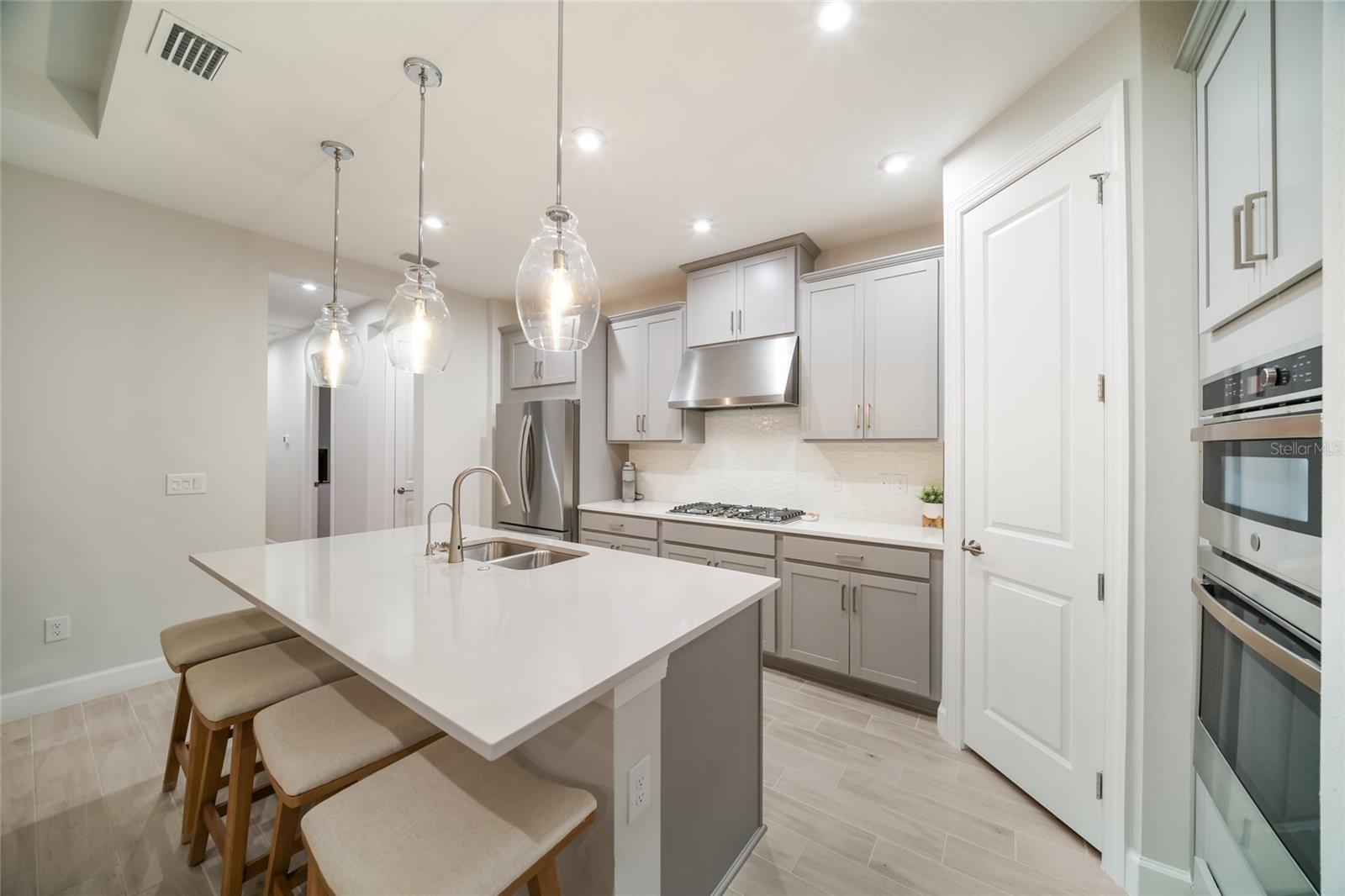 11112 DEVONBRIDGE DR — photo 7