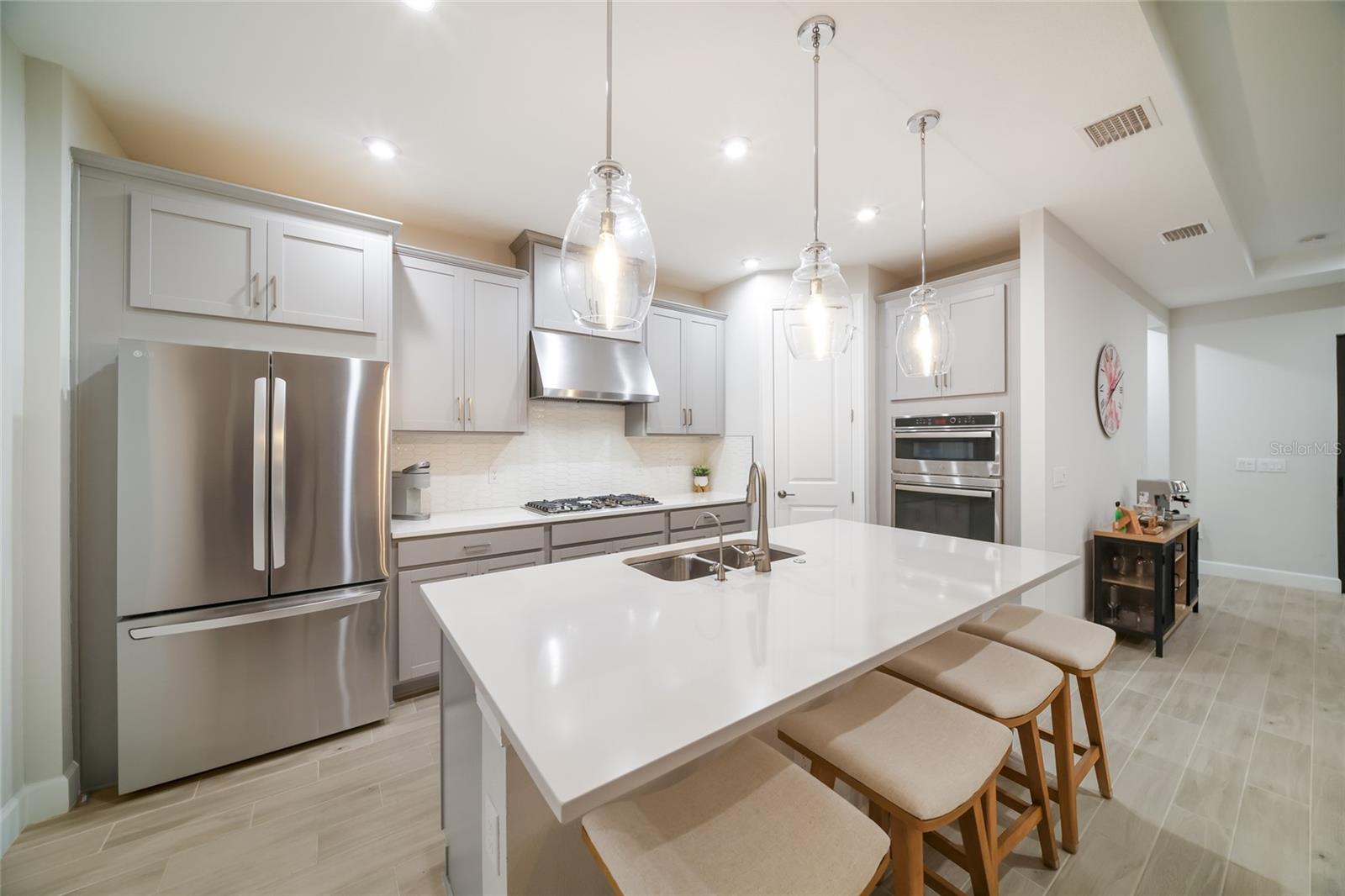 11112 DEVONBRIDGE DR — photo 8