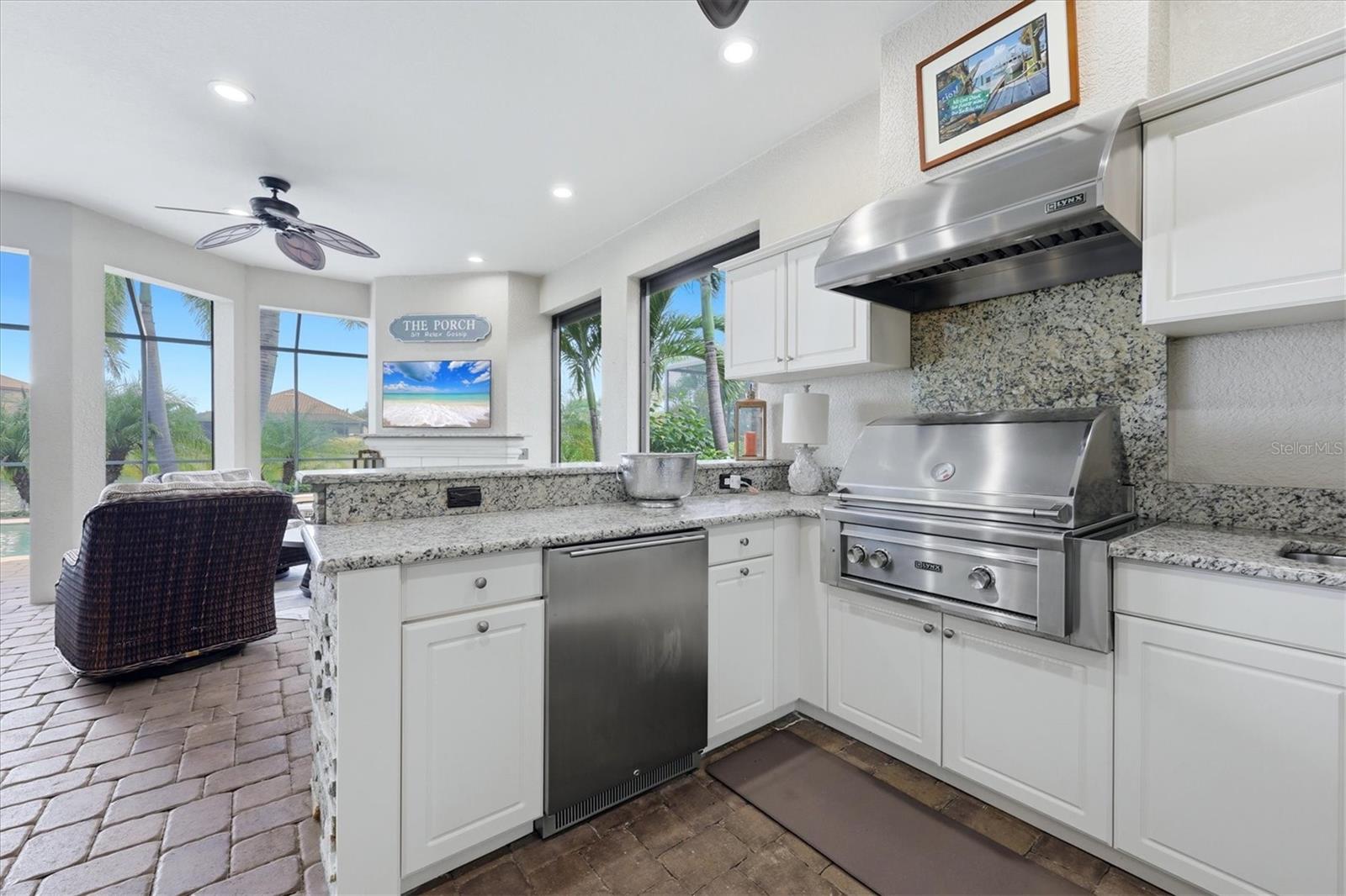 5214 CASTELLO LN — photo 32