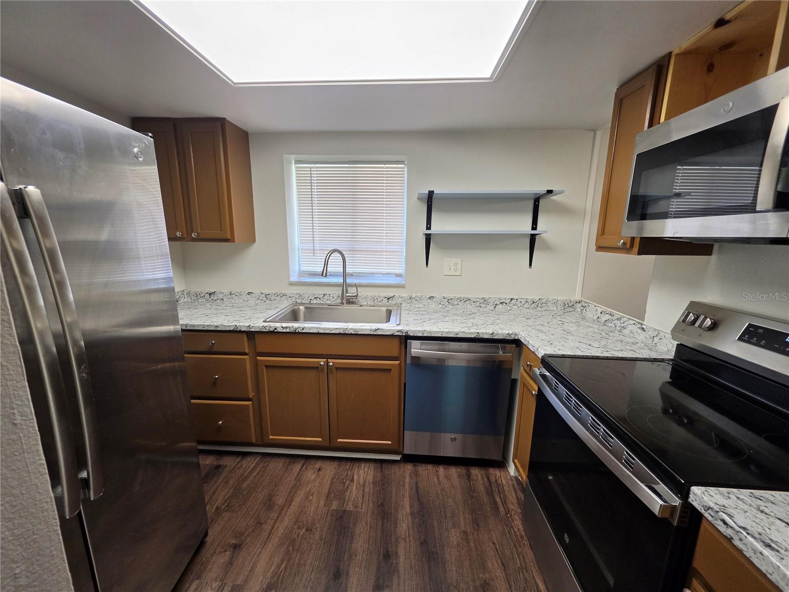 851 CREEKWAY CT — photo 11