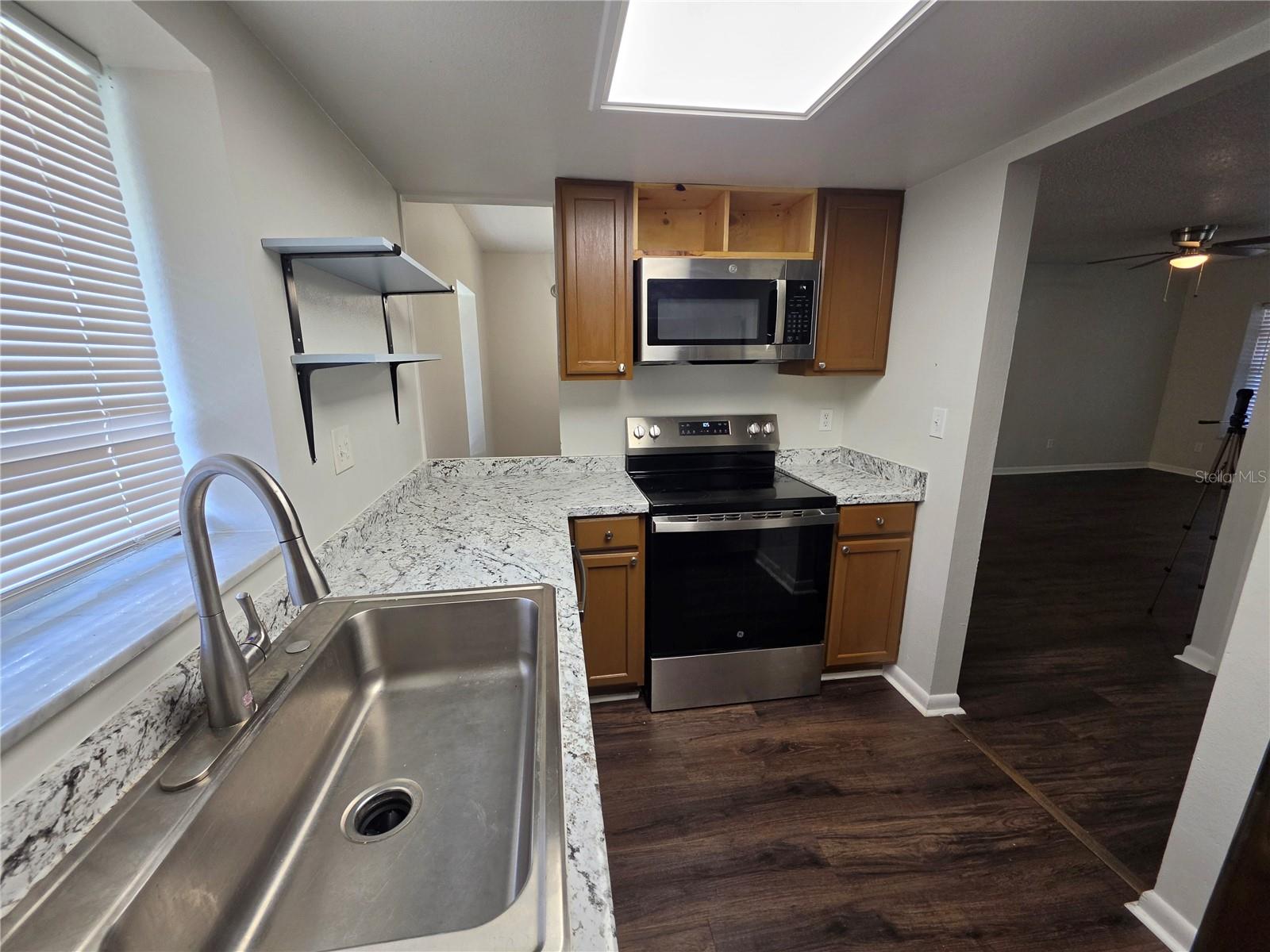 851 CREEKWAY CT — photo 12