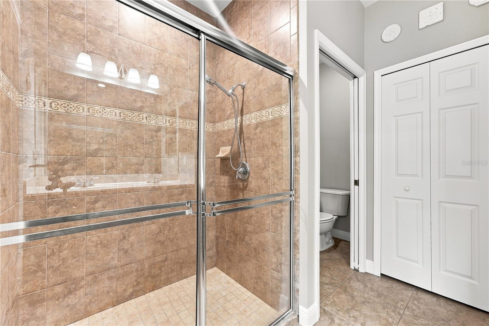 4361 TURNBERRY CIR — photo 16