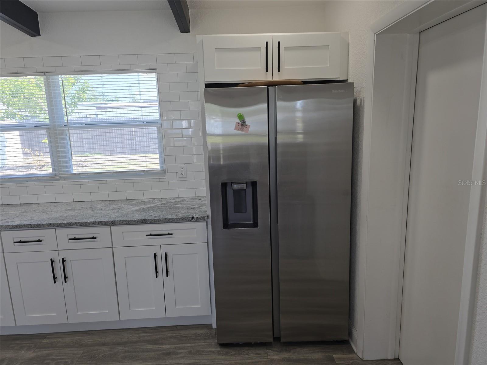 4301 W WISCONSIN AVE — photo 11