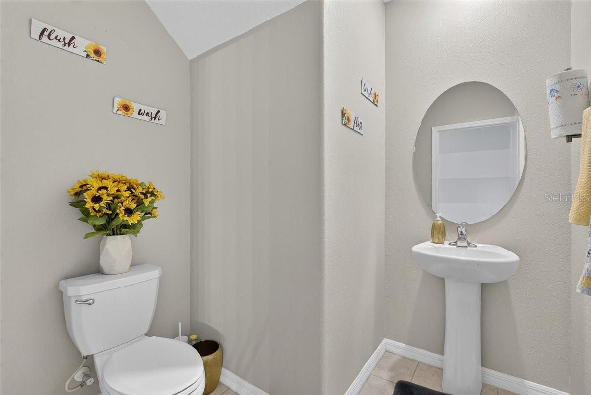 13009 MEADOW POND PL — photo 8