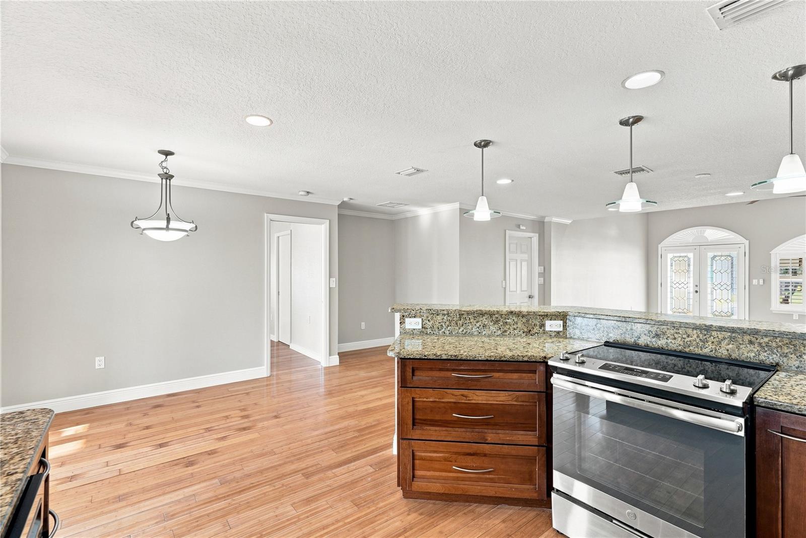 9500 118TH LN — photo 17