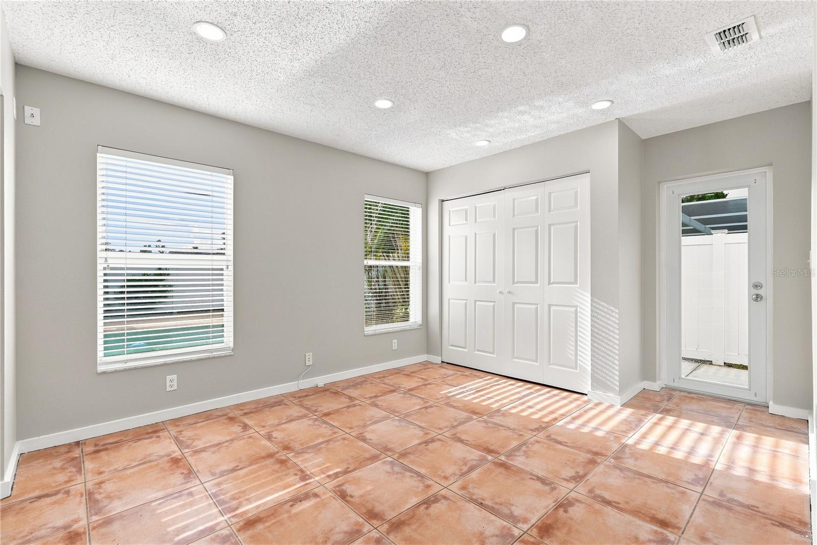 9500 118TH LN — photo 27