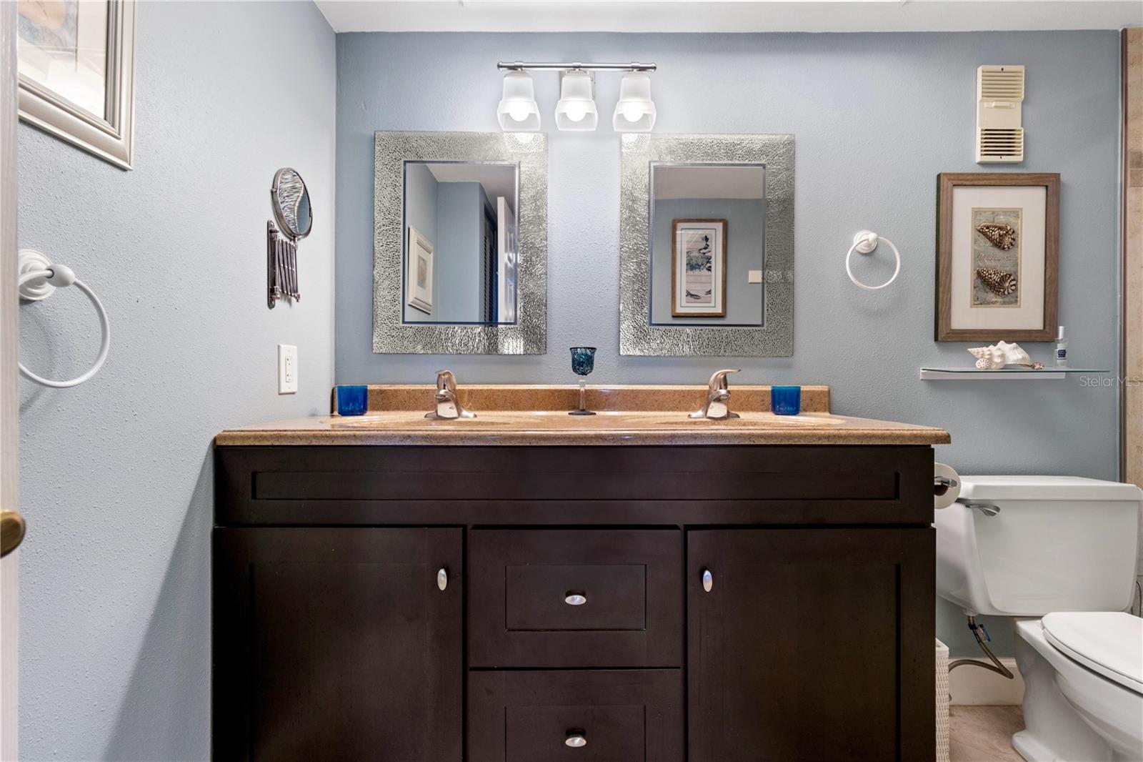 4900 BRITTANY DR S #1512 — photo 26