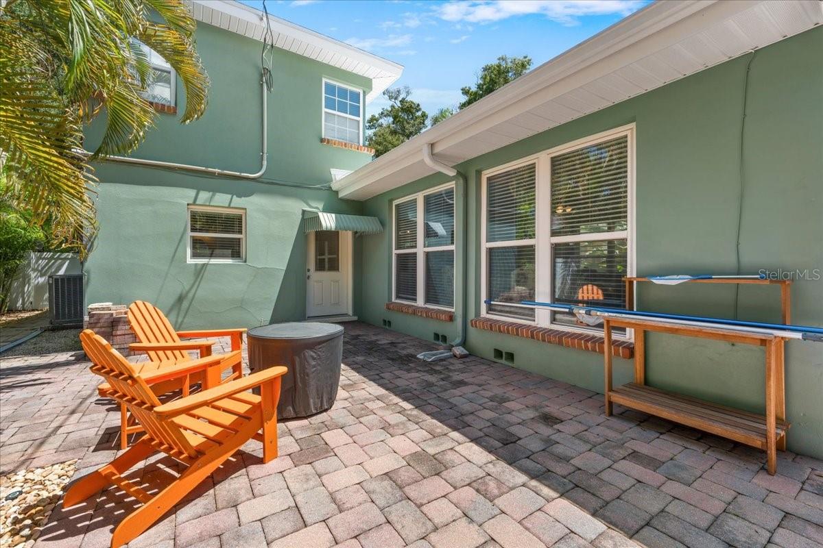 3528 FOSTER HILL DR N — photo 36