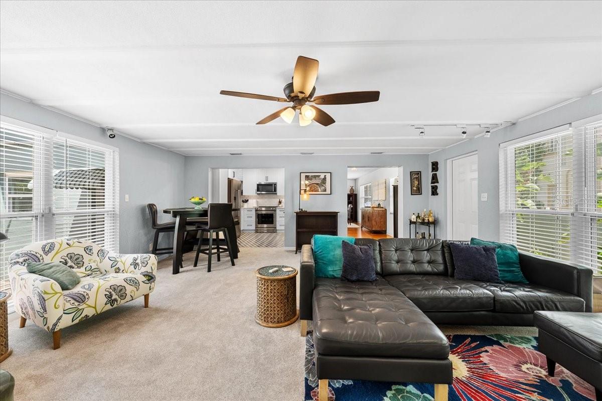 3528 FOSTER HILL DR N — photo 22