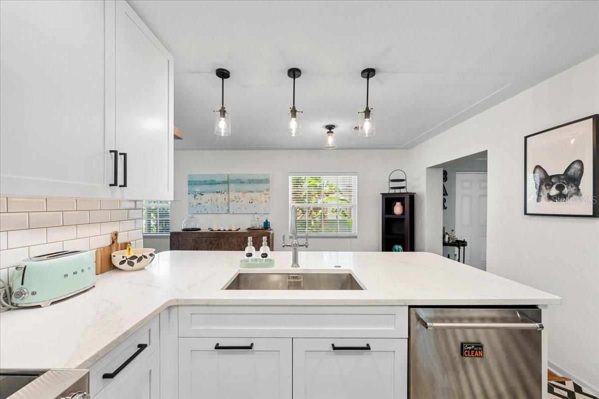 3528 FOSTER HILL DR N — photo 14