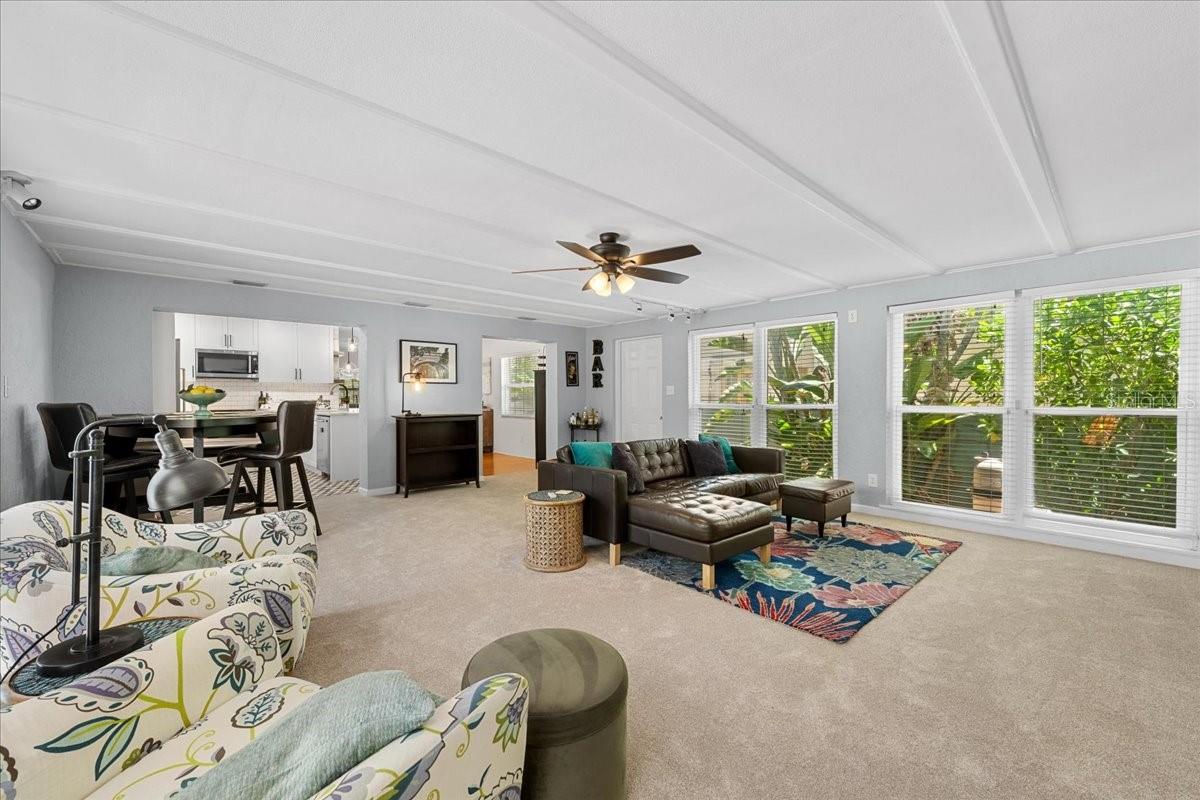 3528 FOSTER HILL DR N — photo 20