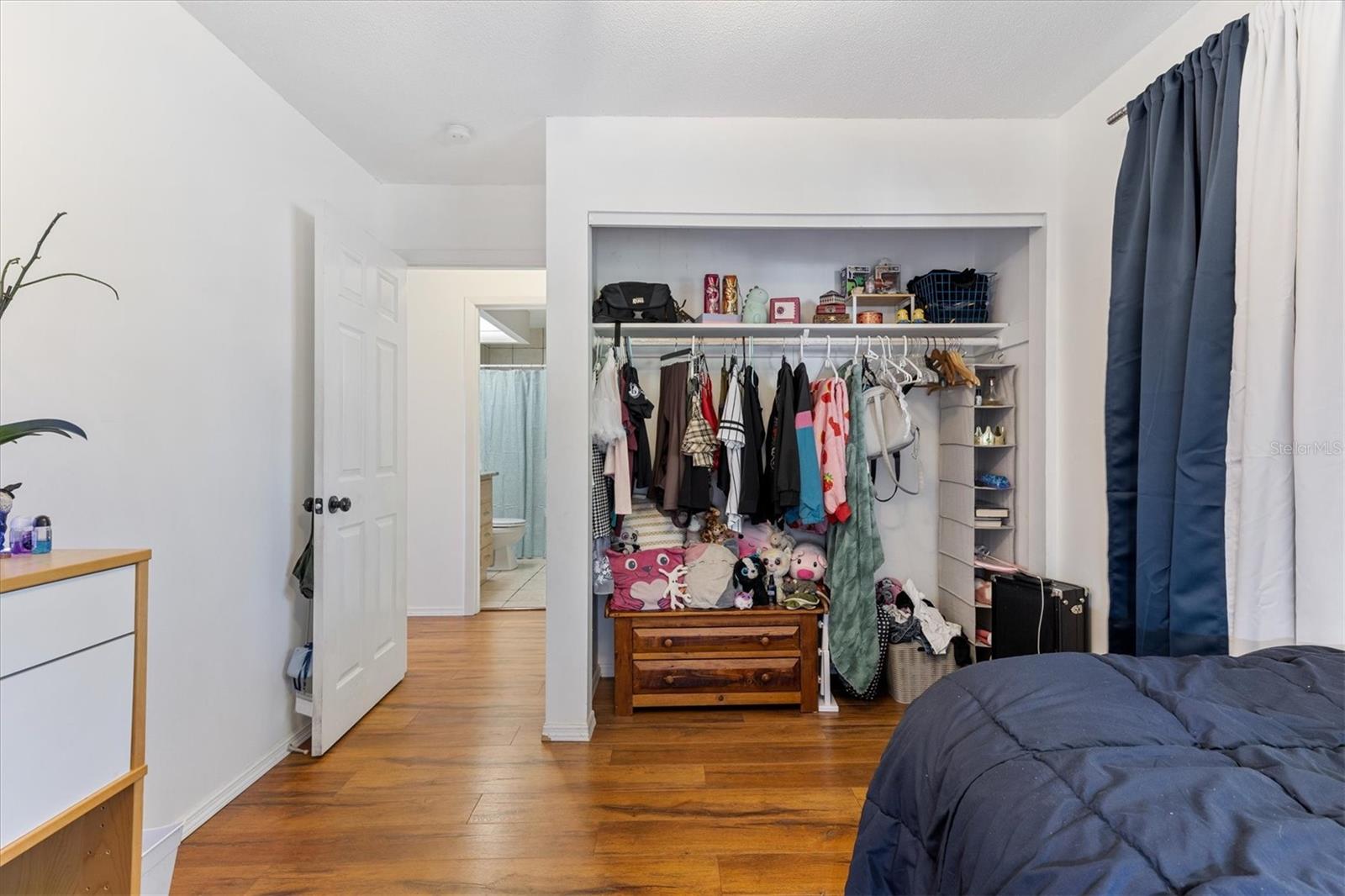903 BYRON LN — photo 29