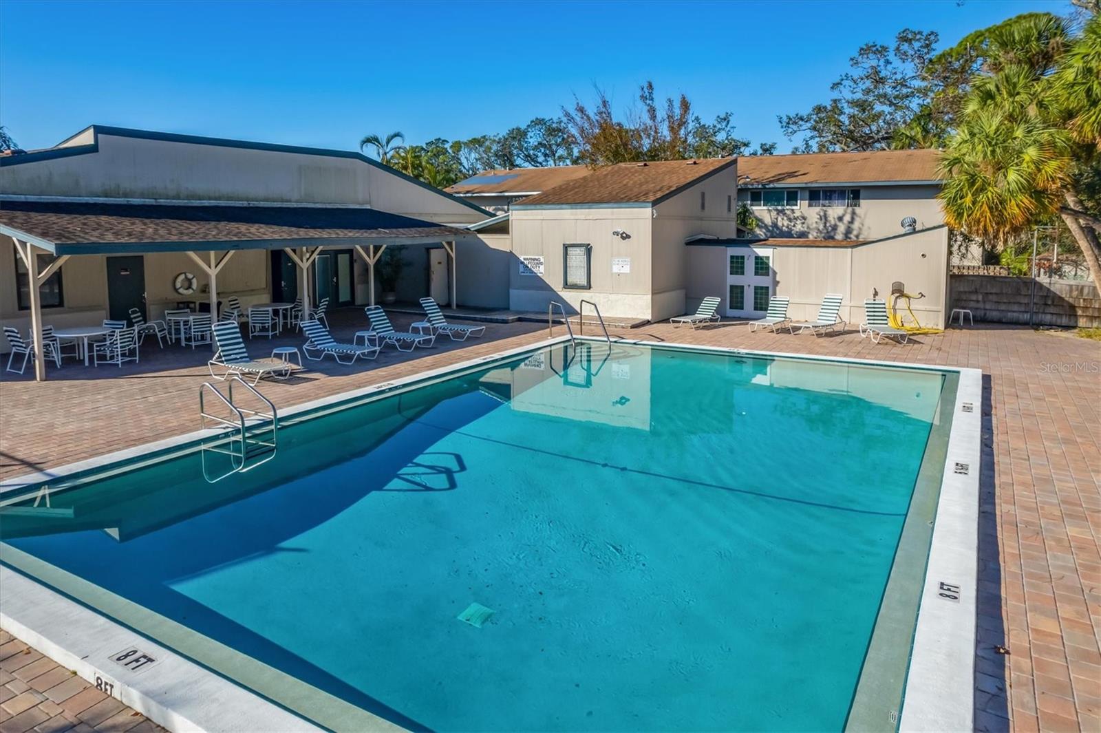 903 BYRON LN — photo 42