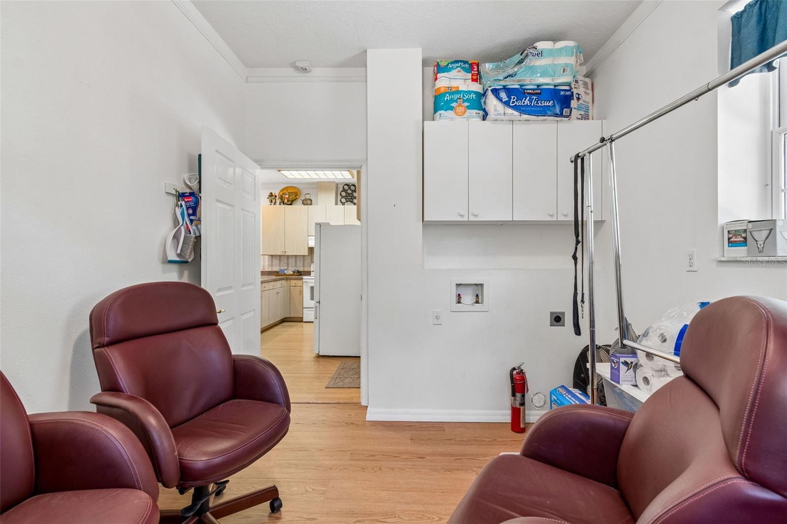 21835 VALHALLA WAY — photo 35