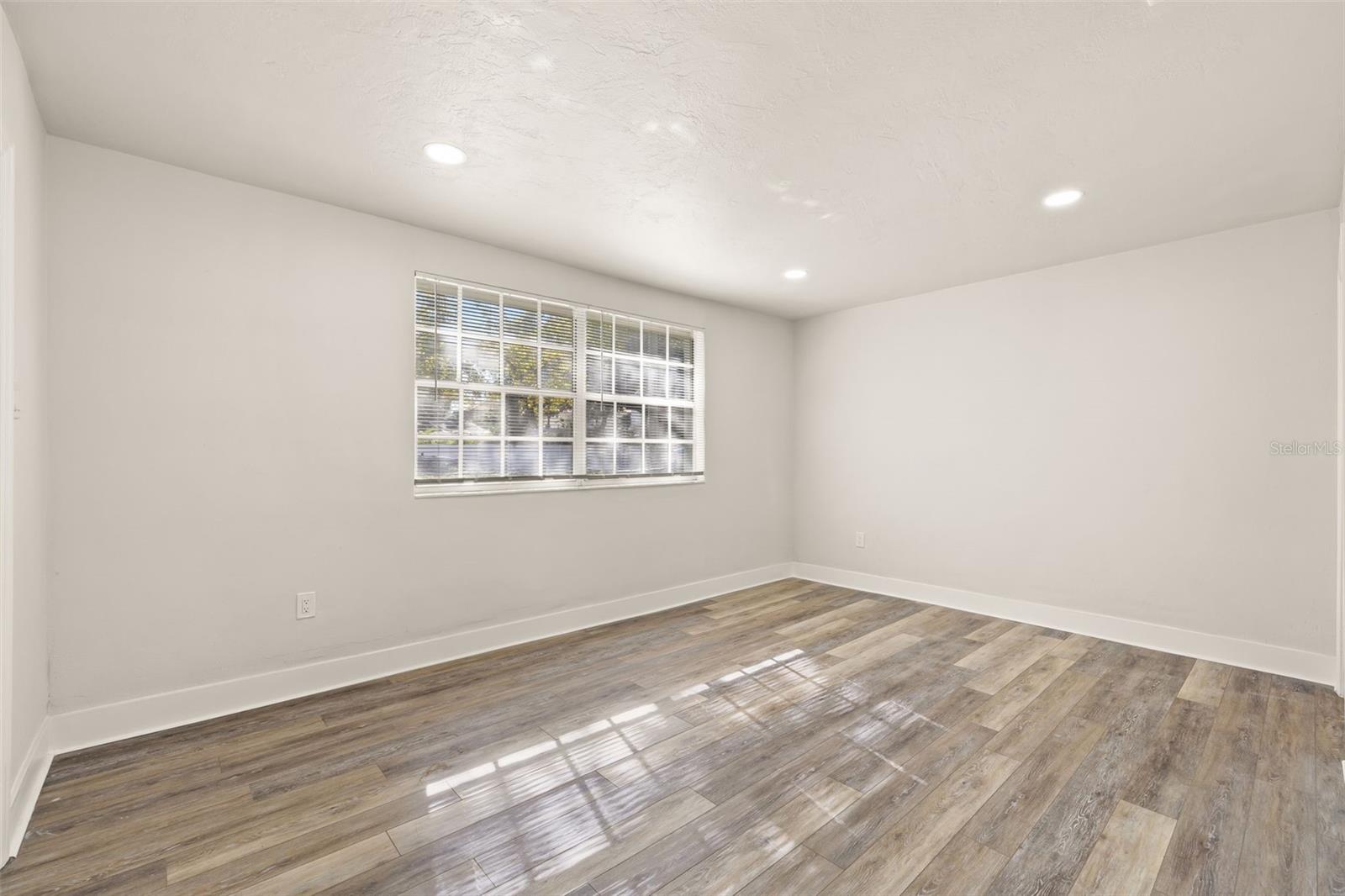 3817 W BAY TO BAY BLVD — photo 7