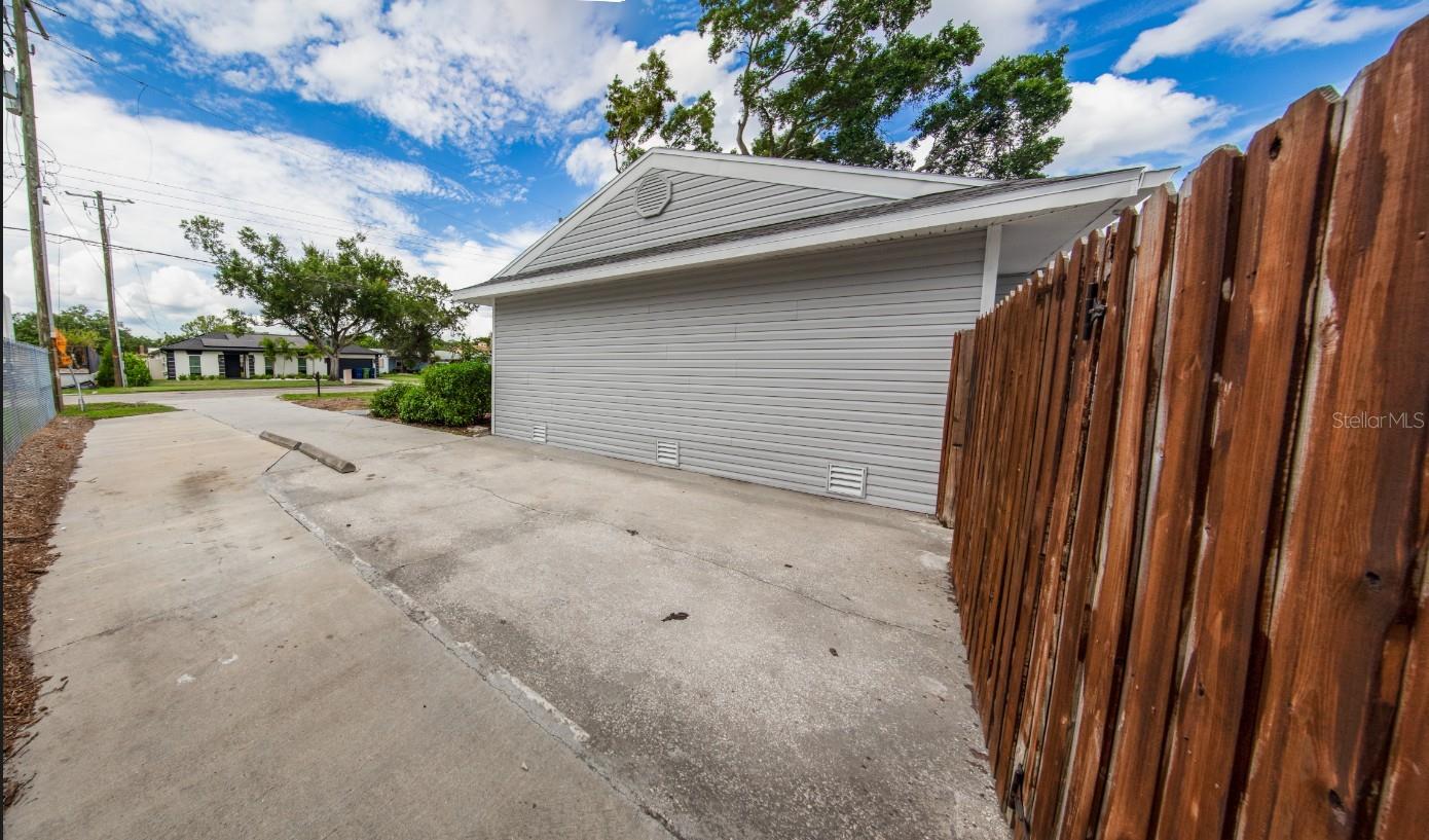 4710 W PRICE AVE — photo 47